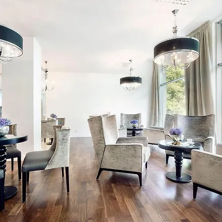Apartament Kołobrzegu 50 Premium Widok Park Blisko Morza